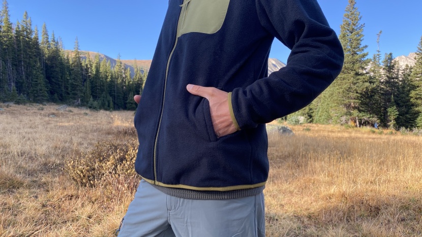 من الأداء إلى الراحة: ملابس QIYI تربط بين الملابس الرياضية والملابس الكاجوال